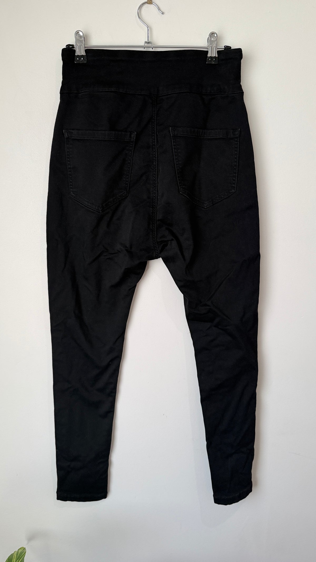 Decjuba Denim Size 8 Drop Crotch Jeggings