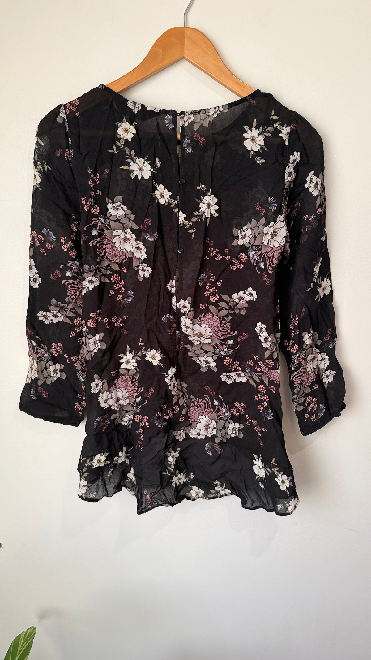 Max Size 6 Floral Print Sheer Top