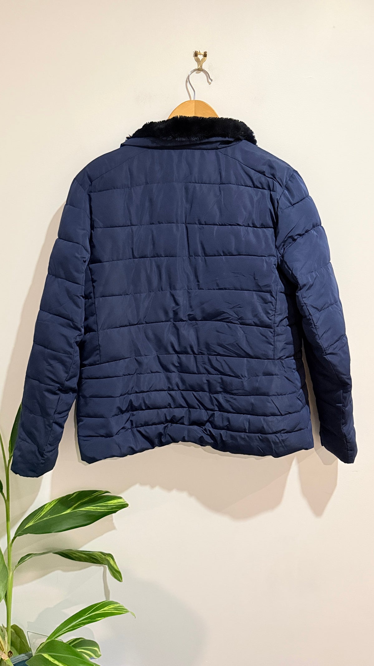 Emerge Navy Quilted Faux Fur Collar Jacket Size 16