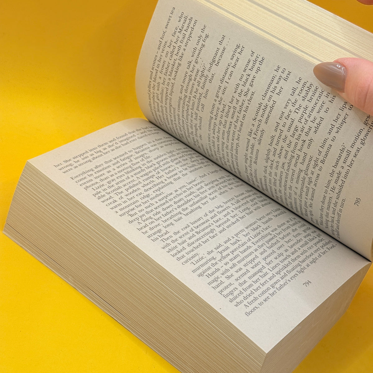 Drums of Autumn by Diana Gabaldon