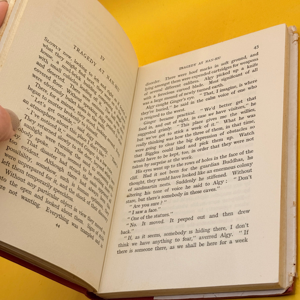 Biggles in the Gobi by W. E. Johns (1954)