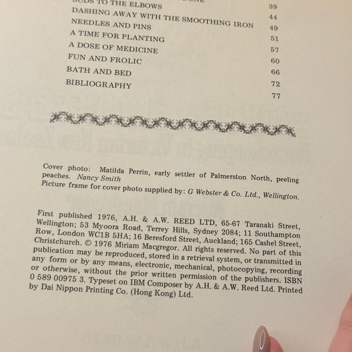 Etiquette & Elbowgrease: Housekeeping in Victorian New Zealand by Miriam Macgregor (1976)