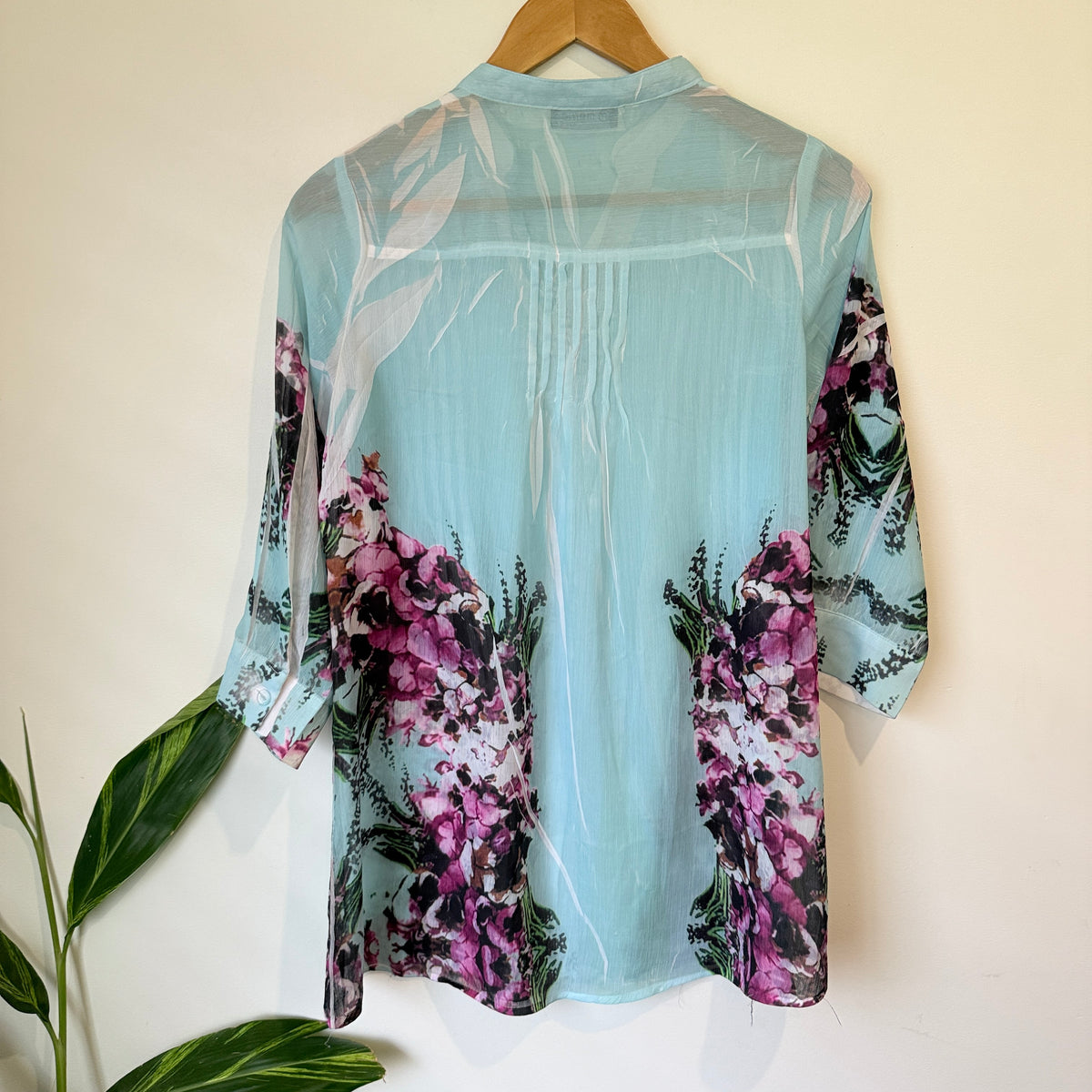 Merric Aqua Floral Print Sheer Shirt Size 8