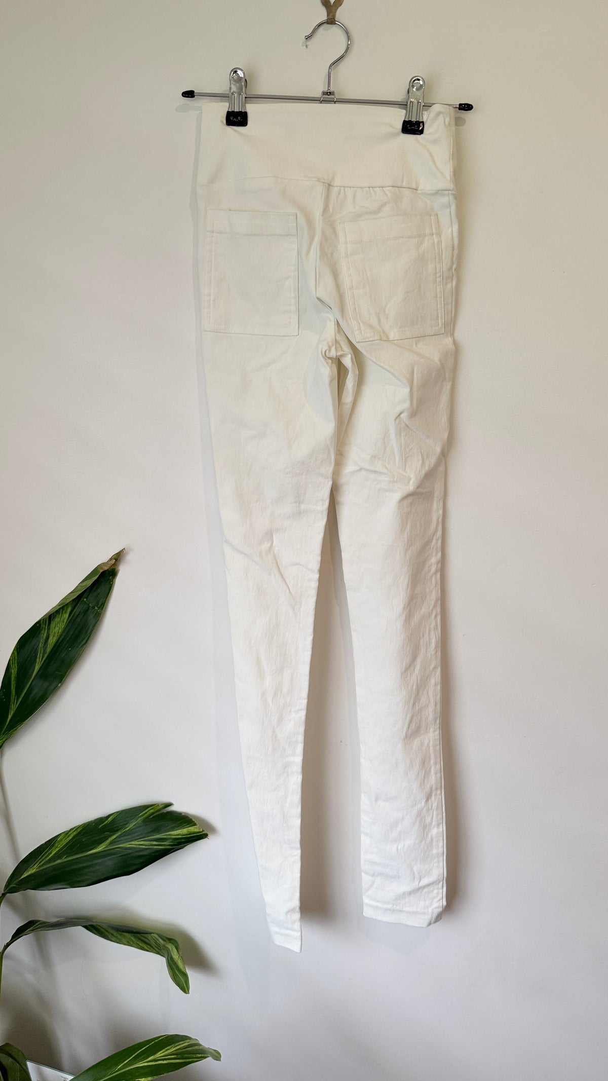 Decjuba White Skinny Pants Size 6