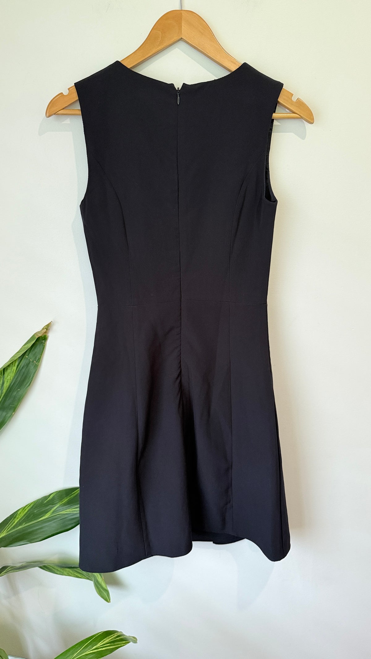 Laura Clement Navy Sleeveless Shift Dress Size 6