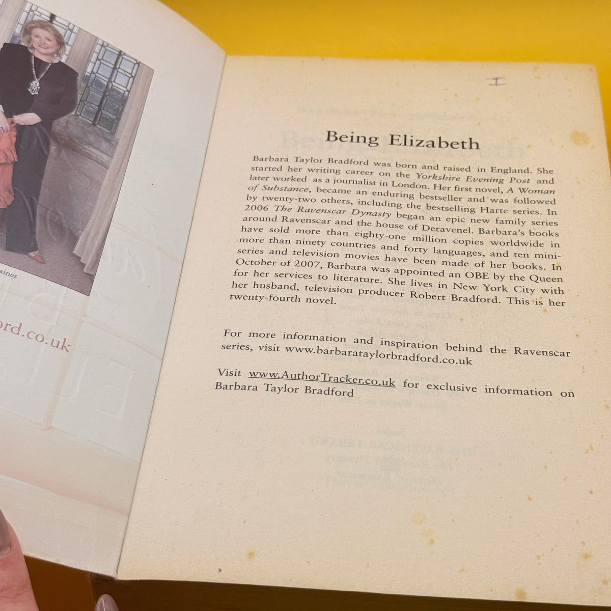 Being Elizabeth by Barbara Taylor Bradford