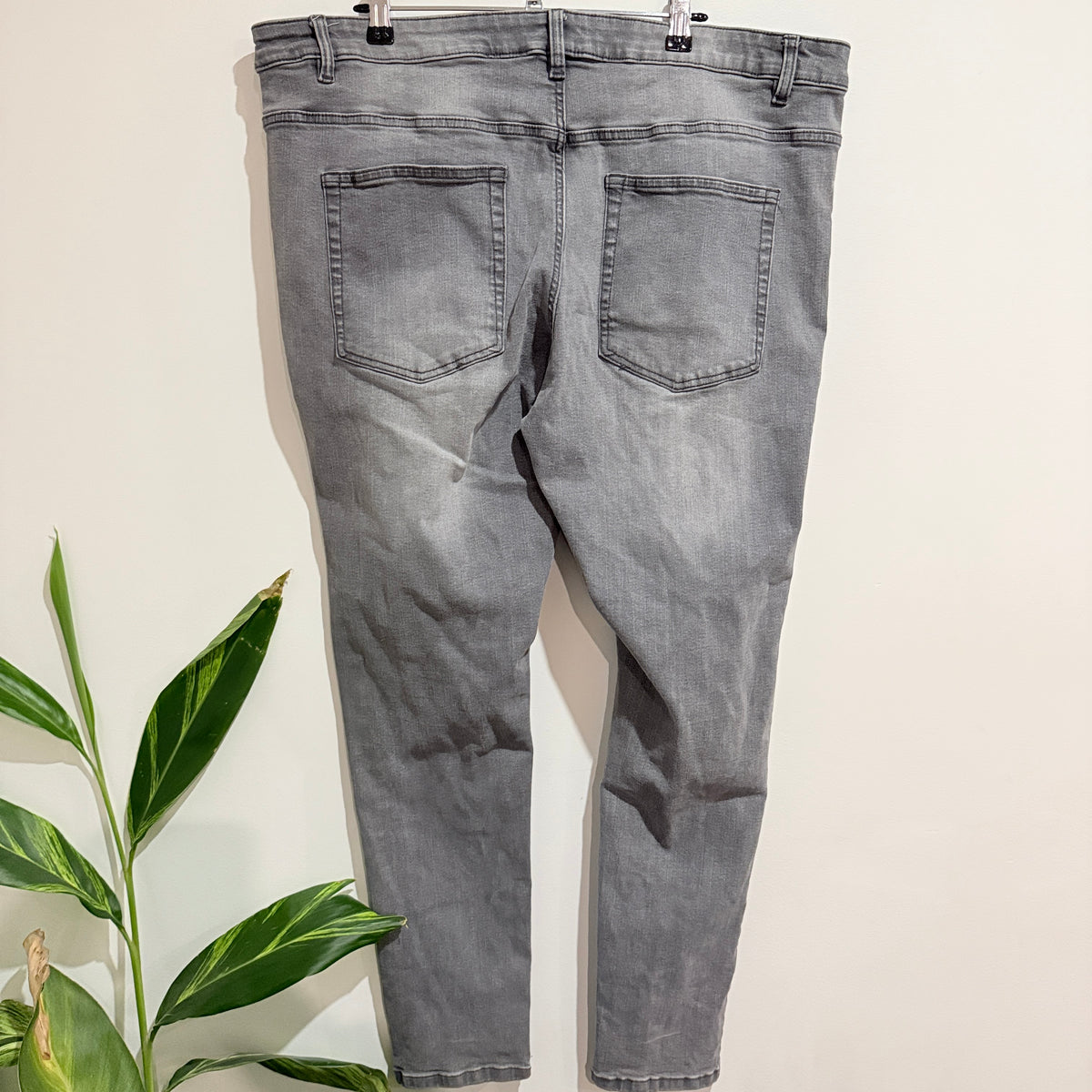 Garage Grey Wash Skinny Jeans Size 12