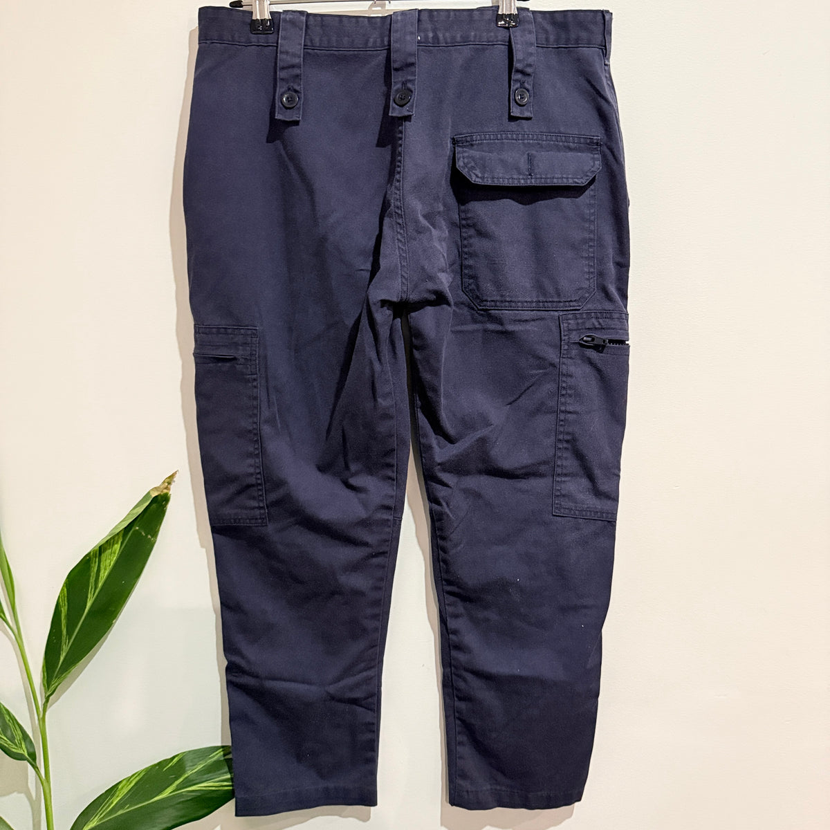 Brand Unknown Cargo Pants Size 92