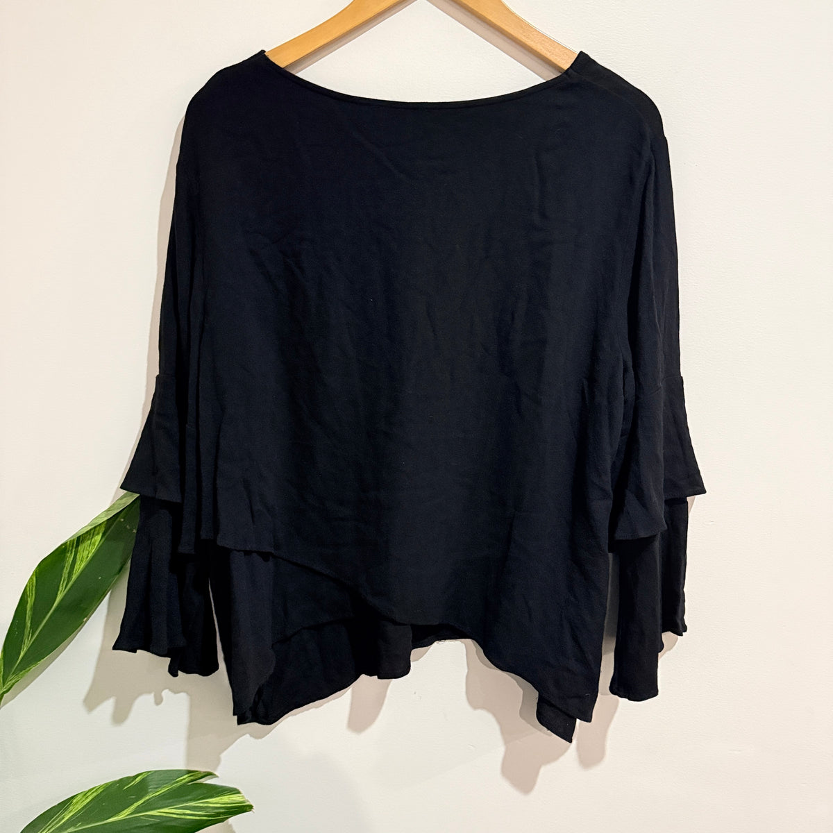 SASS Black Lattice Neck Flute Sleeve Blouse Size 14