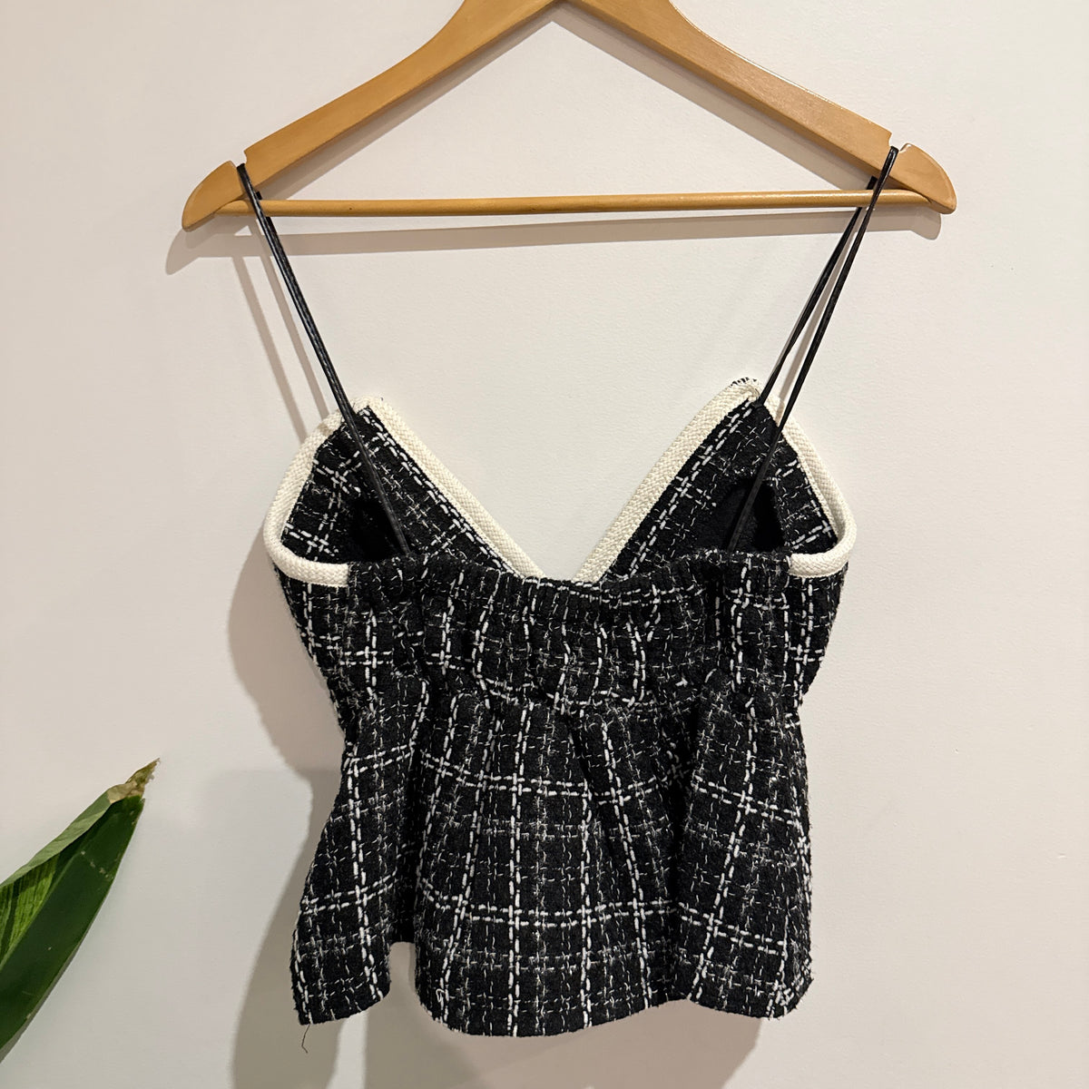 Black and White Tweed Cami Top - 36cm u/arm
