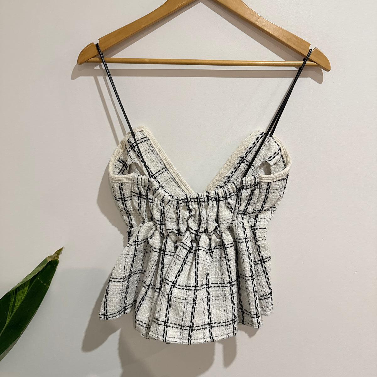Cream and Black Tweed Cami Top - 37cm u/arm
