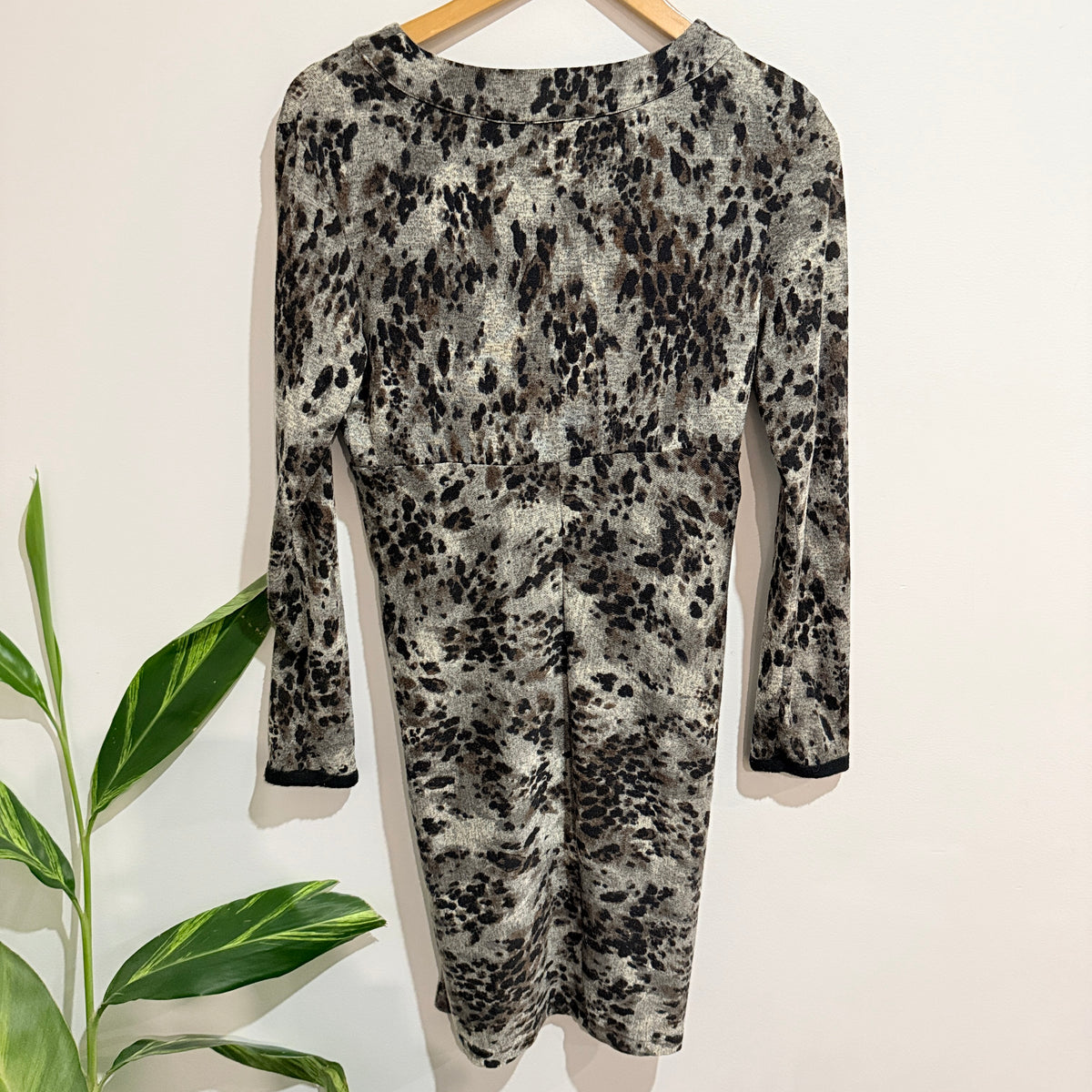 Vamp Grey Animal Print Knit Dress Size 10