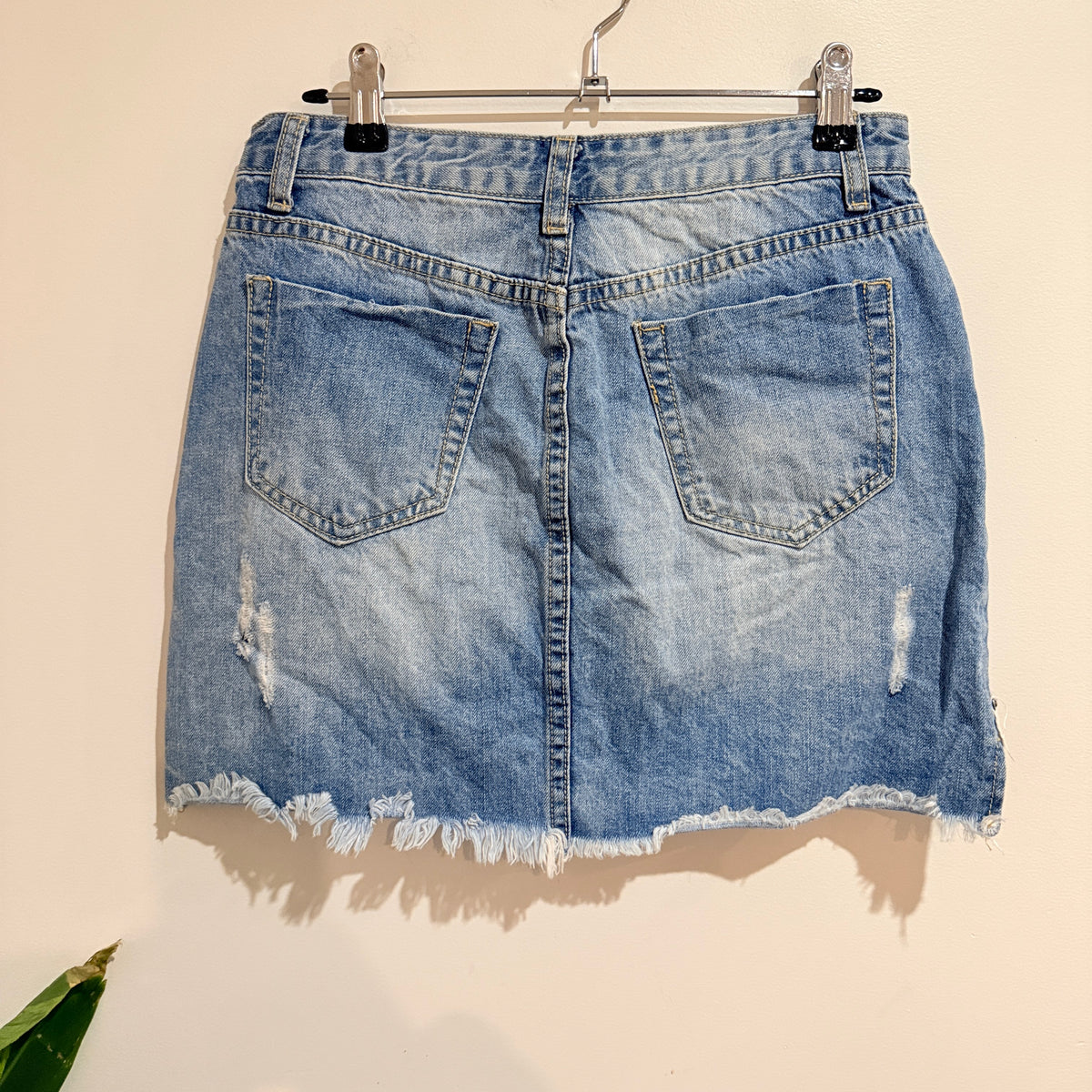 Wakee Denim Distressed Light Wash Denim Mini Skirt Size 10