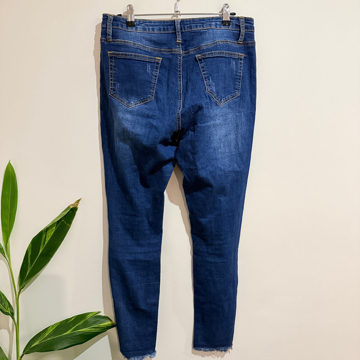 Wakee Mid Blue Distressed Raw Hem Skinny Jeans Size 12