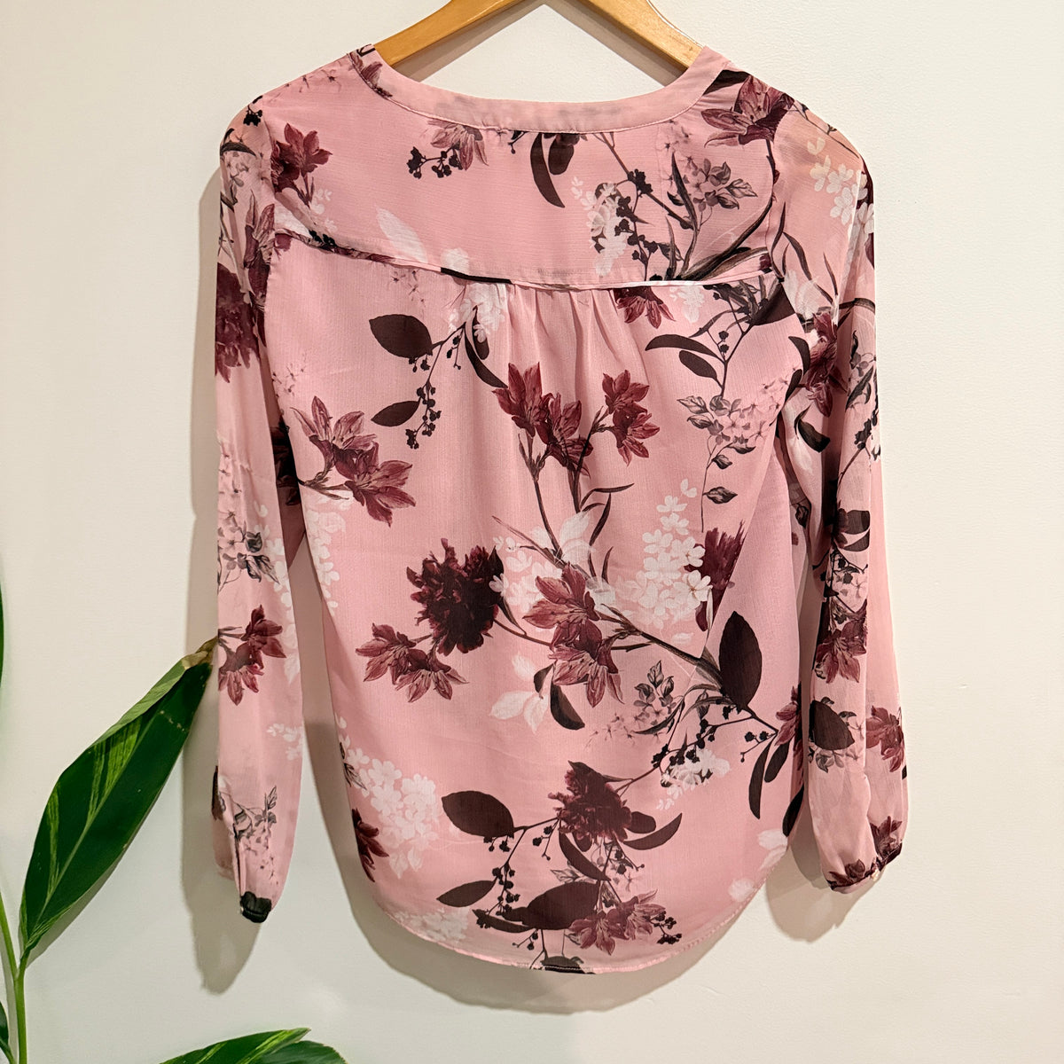 Just Jeans Pink Floral Wrap Front Blouse Size 8