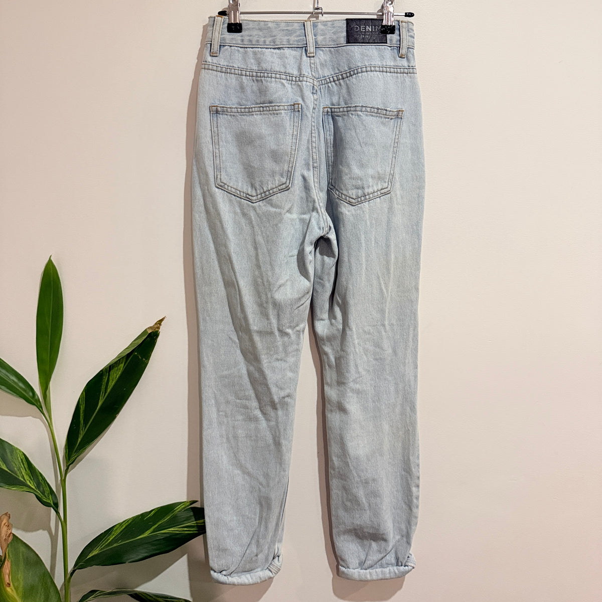 Glassons Distressed Mom Jeans Size 6