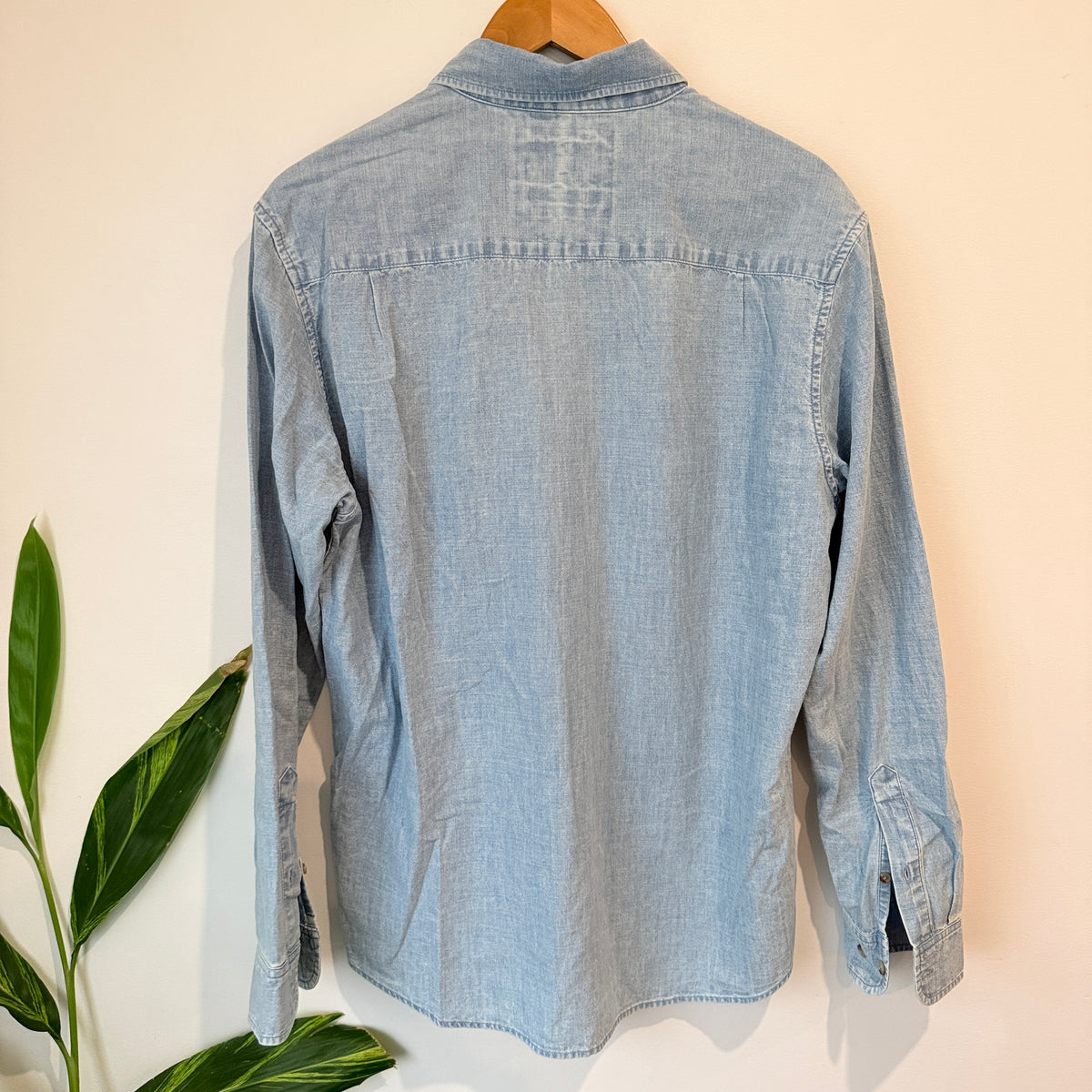 Barkers Light Chambray Shirt Size L