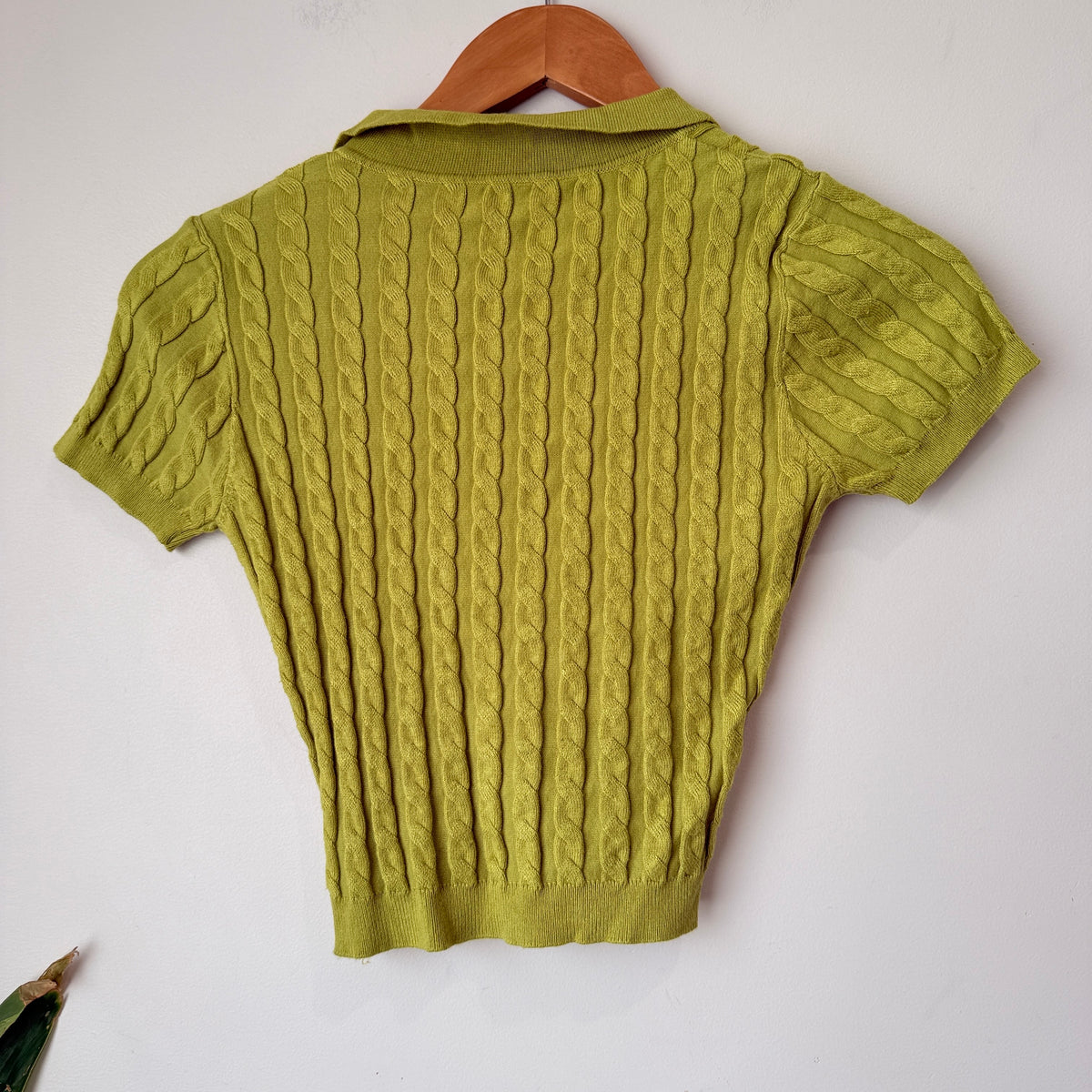 Astonishing Power Lime Green Cable Knit Polo Top Size S (XS Fit)