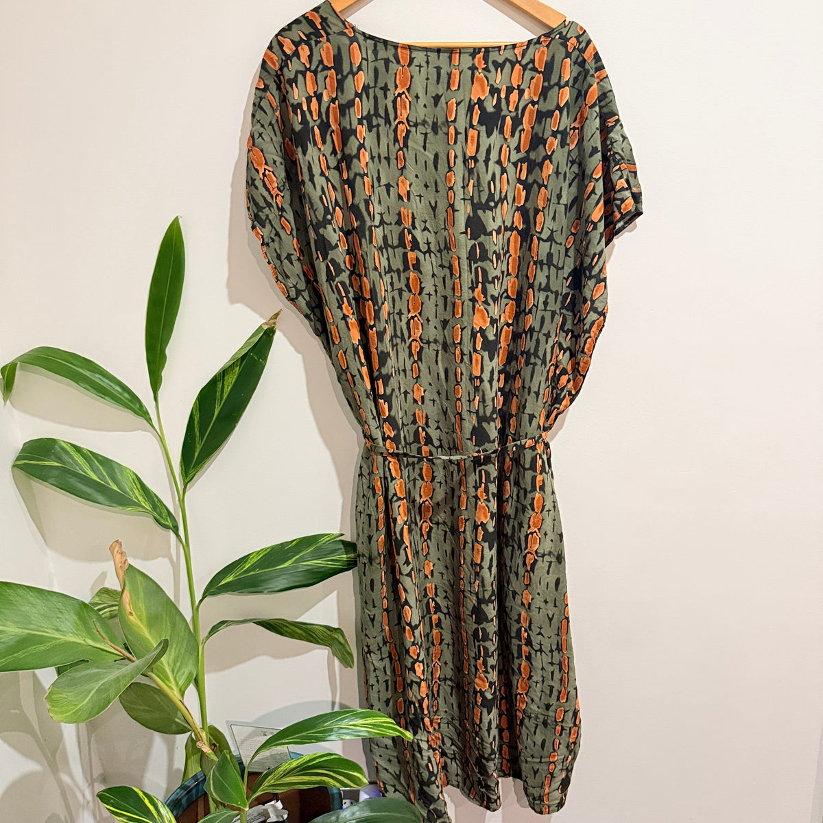 Green Abstract Print Tie Waist Kimono One Size