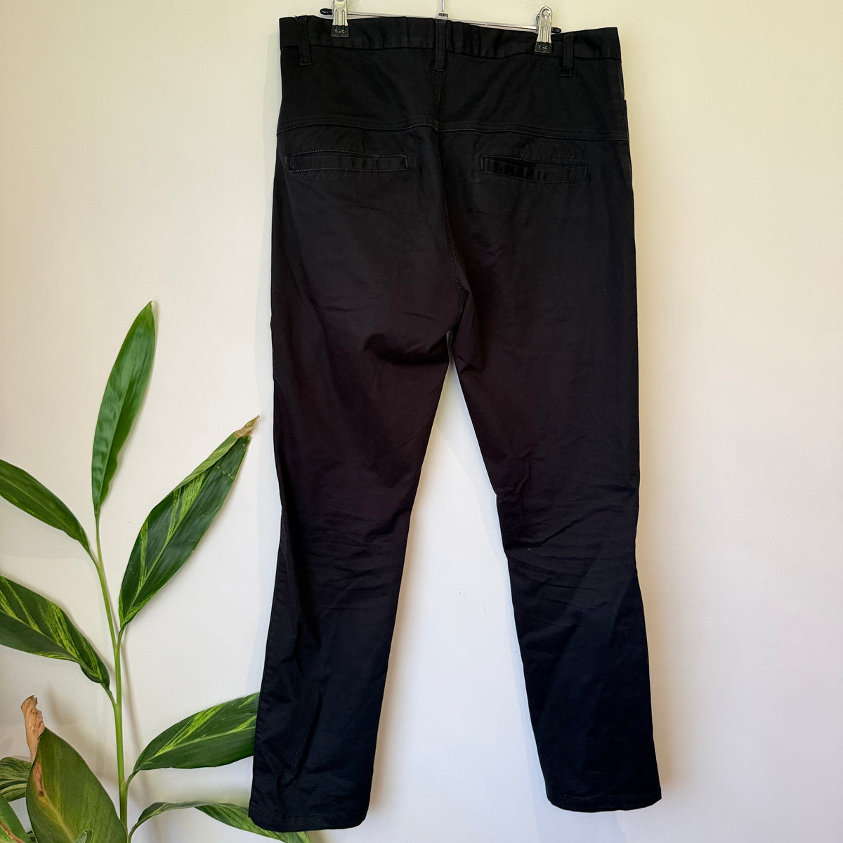 Park Black Chino Pants Size 32