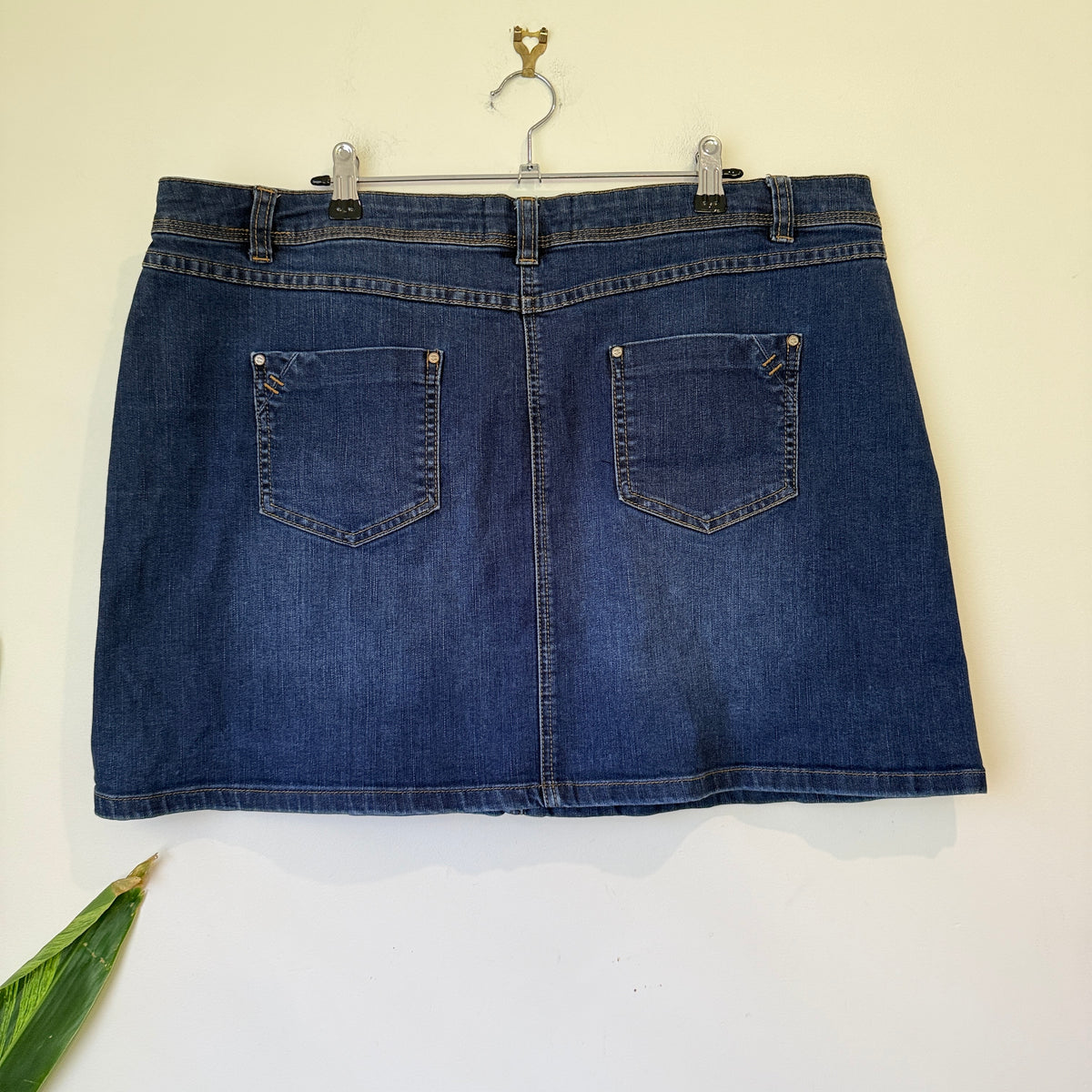 Montana Denim Dark Wash Mini Skirt Size 18