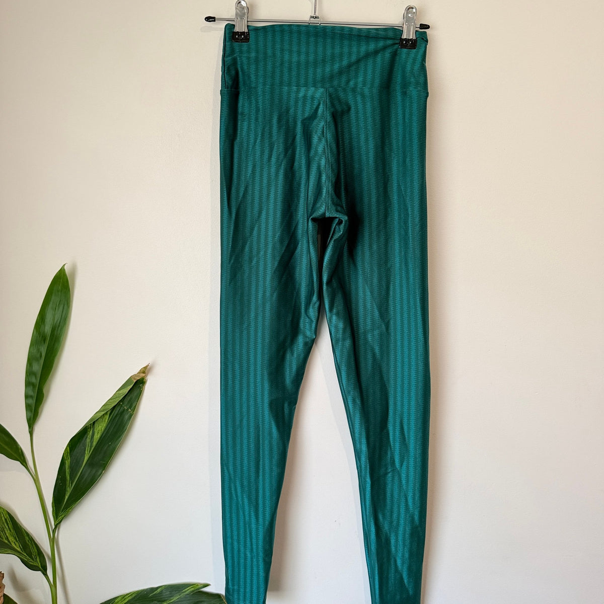 StafFit Teal Patterned High Waisted Leggings - 56cm waist unstretched