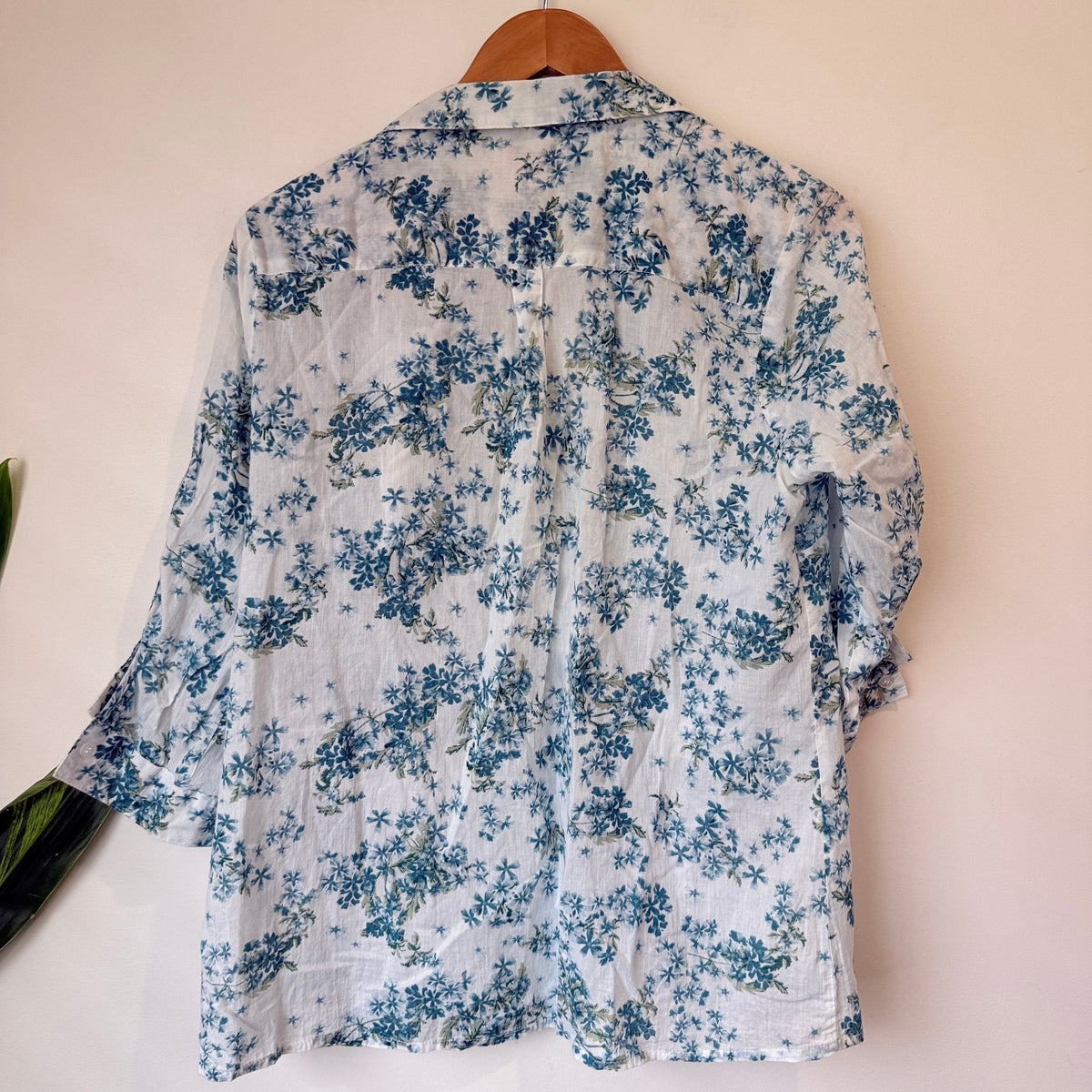 Millers Blue & White Floral Print Cotton Shirt Size 16