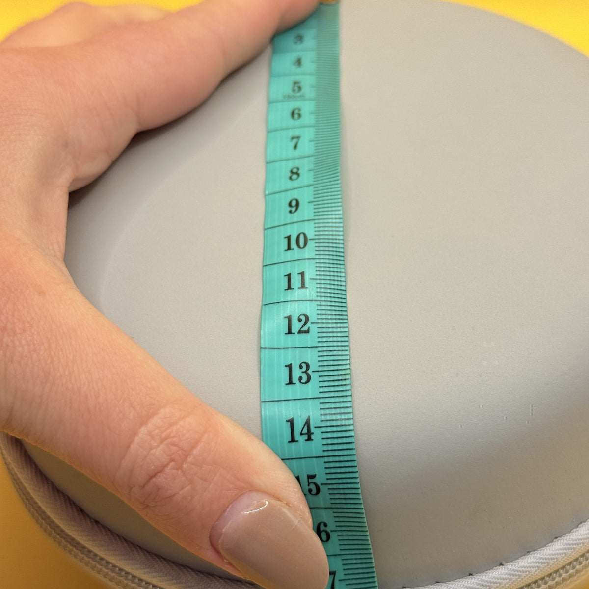 Round Grey Hard Shell Zip Storage Case approx 15cm