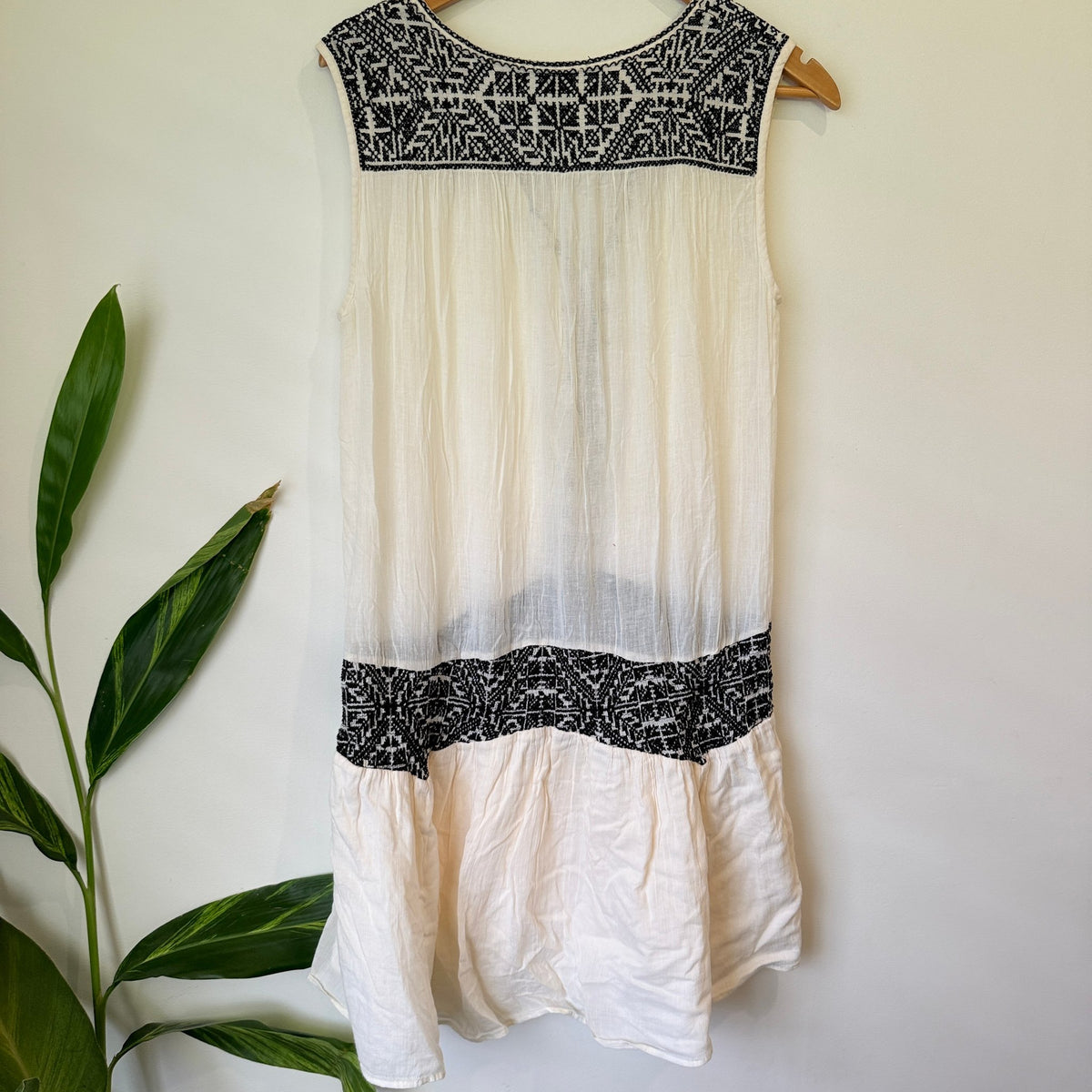 Embroidered Panel Sleeveless Boho Dress | U/Arm to U/Arm 50cm