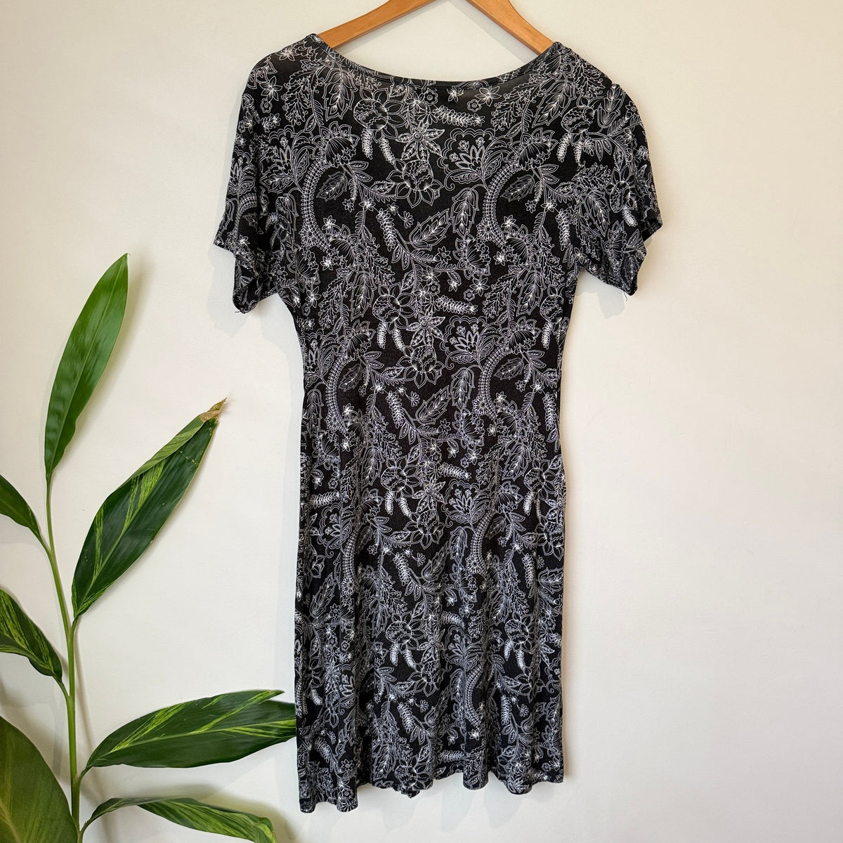 Spirit Paisley Print Dress Size 8