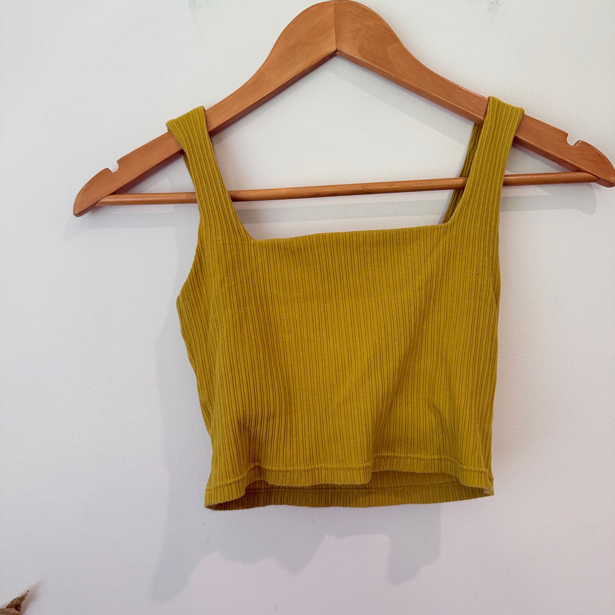 Brand Unknown Ribbed Crop Top Size 155/80(S) (Height 155 cm, Bust/Chest 80 cm, Size S)