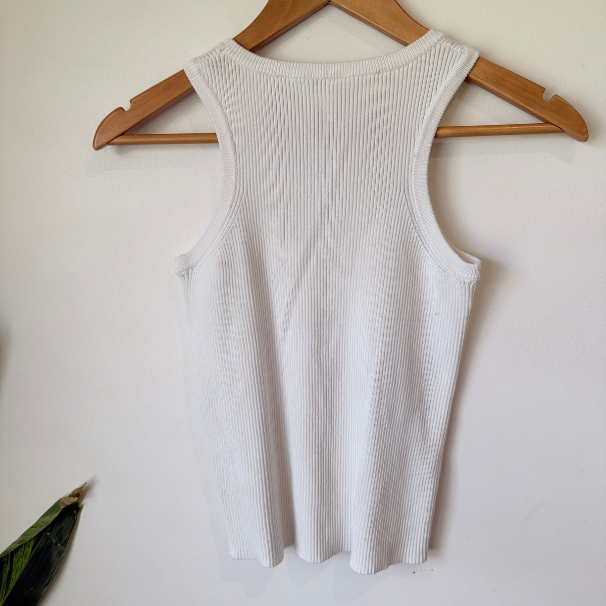 White Rib Knit High Neck Tank Size U/Arm to U/Arm 34cm