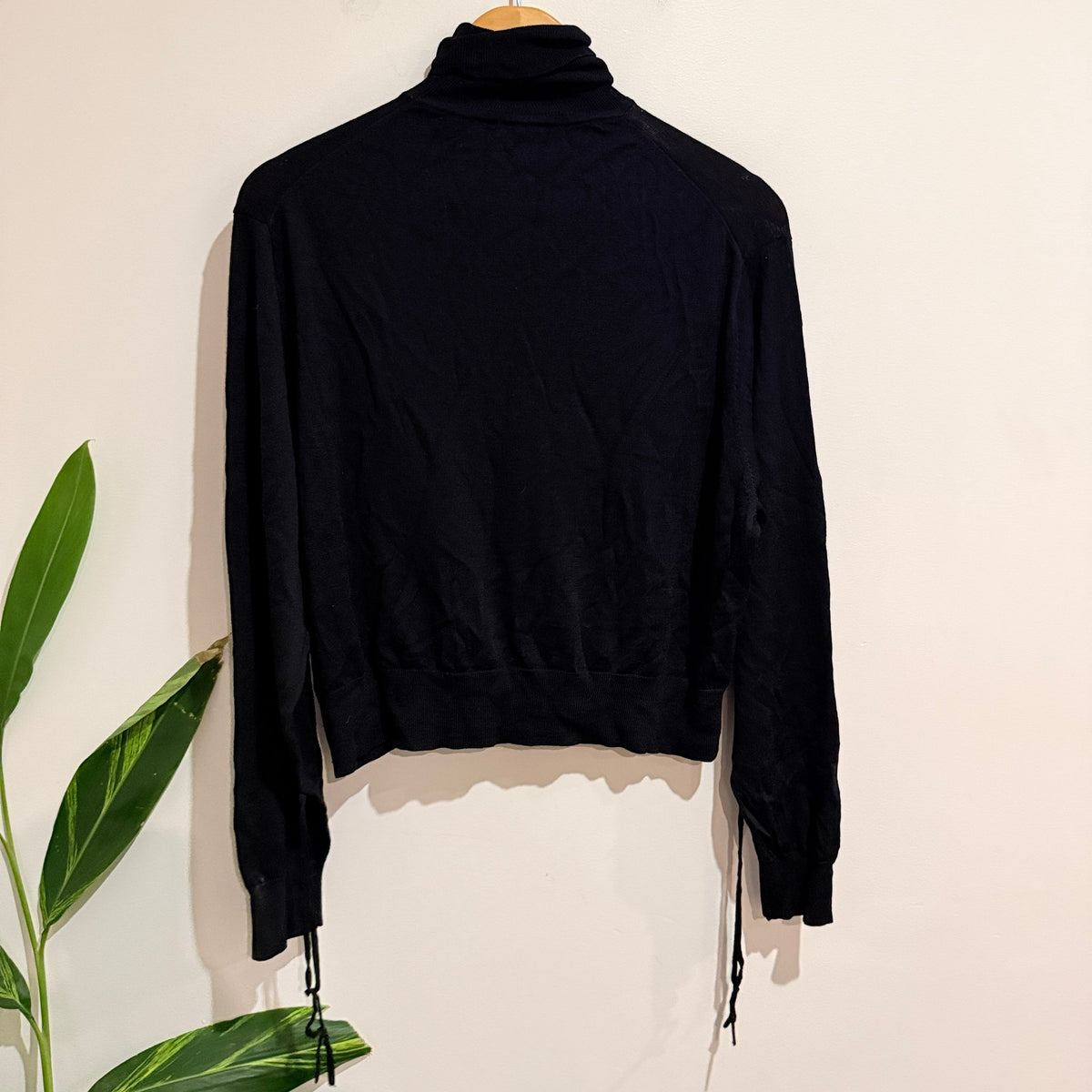 JW Anderson x Uniqlo Black Wool Turtleneck Jumper with Tie Cuffs Size S