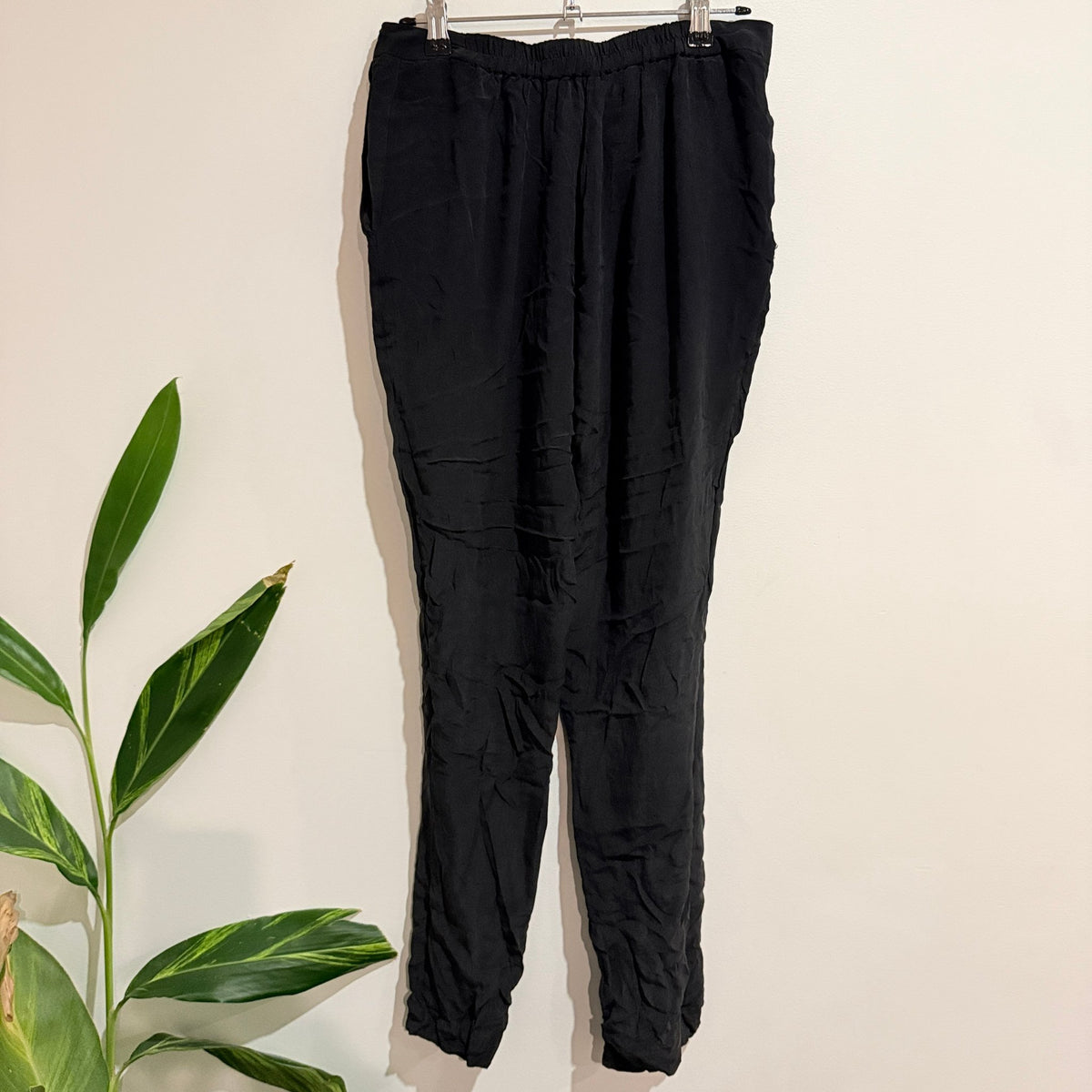 Zimmermann Black Elastic Waist Silk Pants Size 0 | Waist 74cm