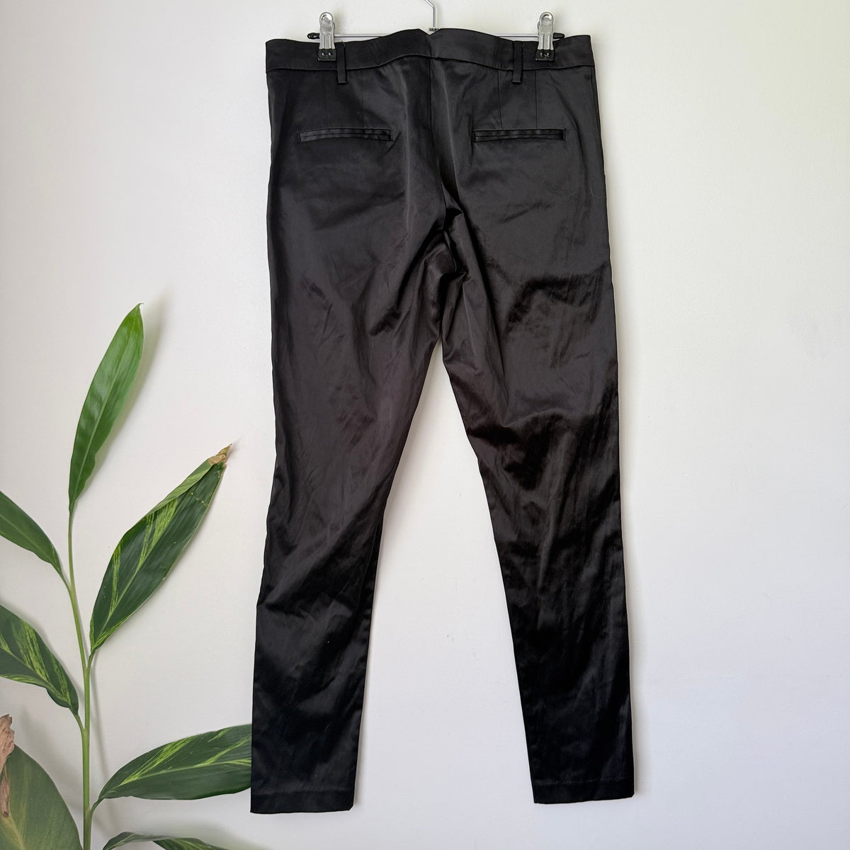 Knuefermann Black Satin Slim Leg Pants Size 10