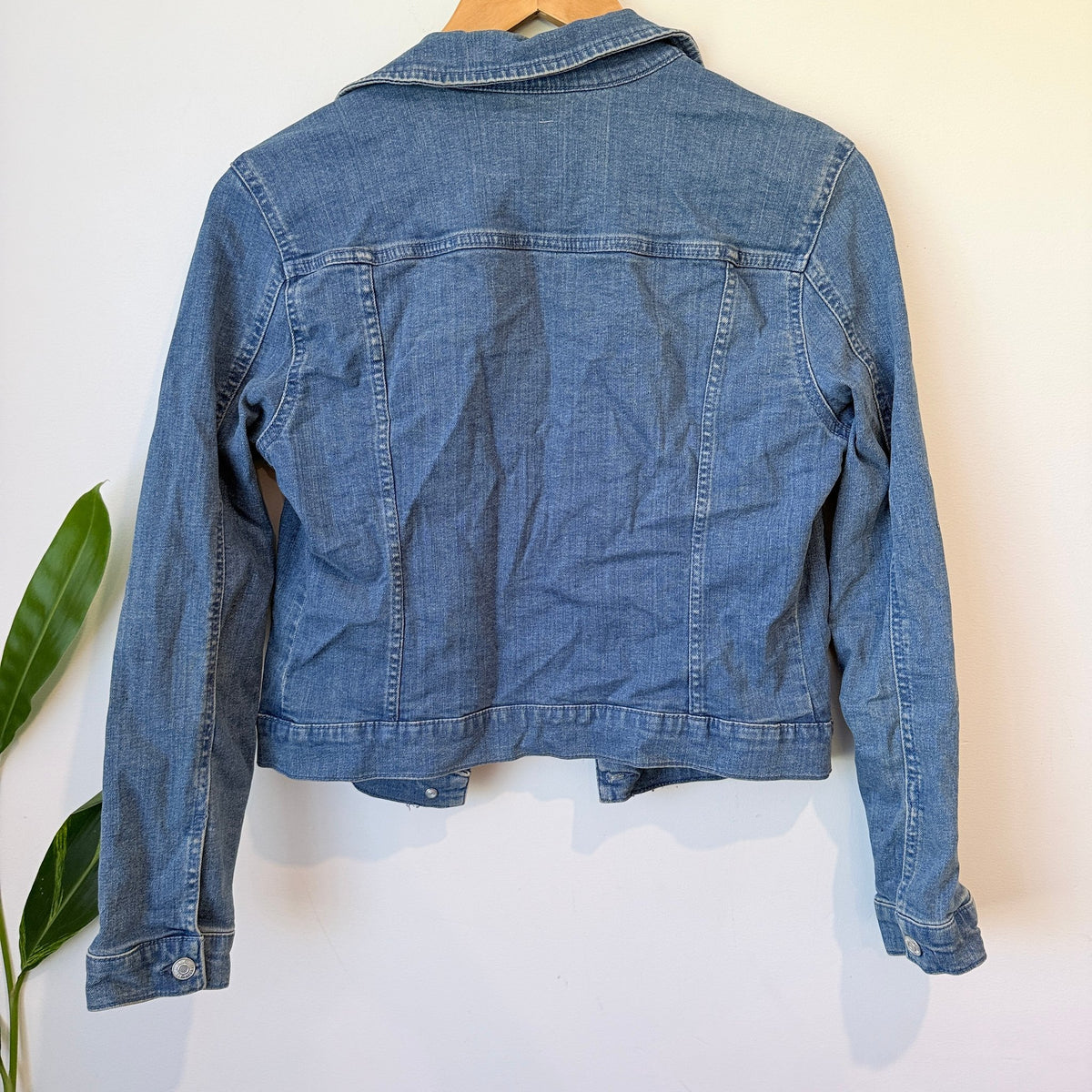Pull&Bear Mid Wash Denim Jacket Size M
