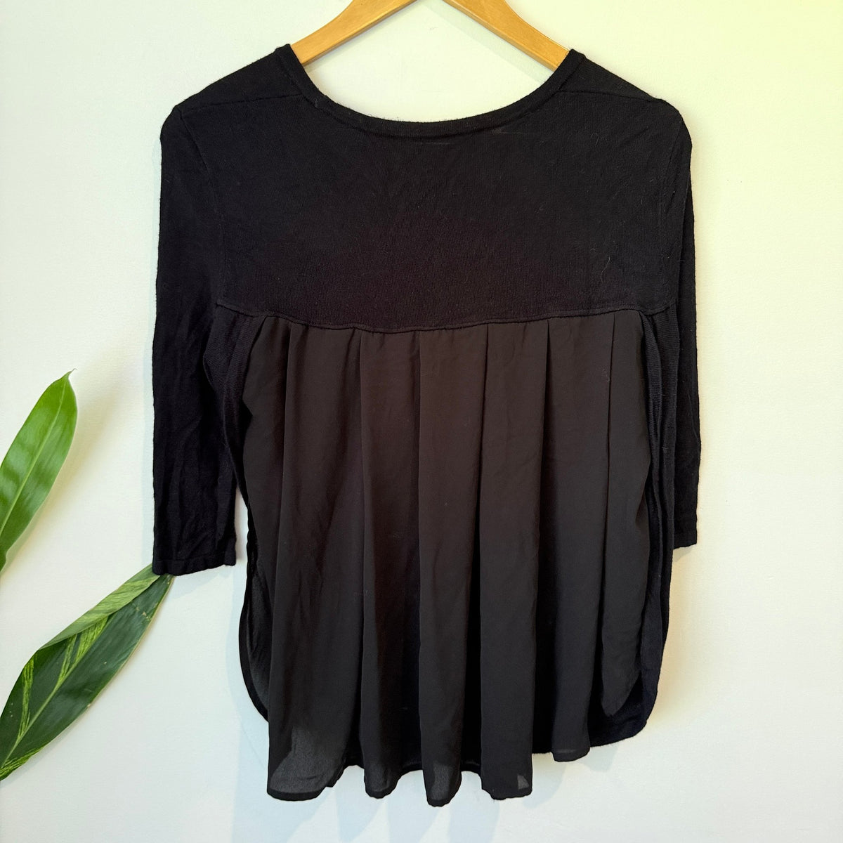 Decjuba Black Knit Top with Woven Pleated Back Size S