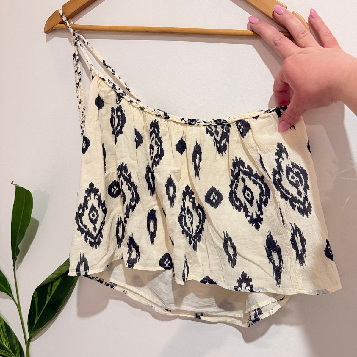 Zara Size S Ikat Print One Shoulder Crop Top