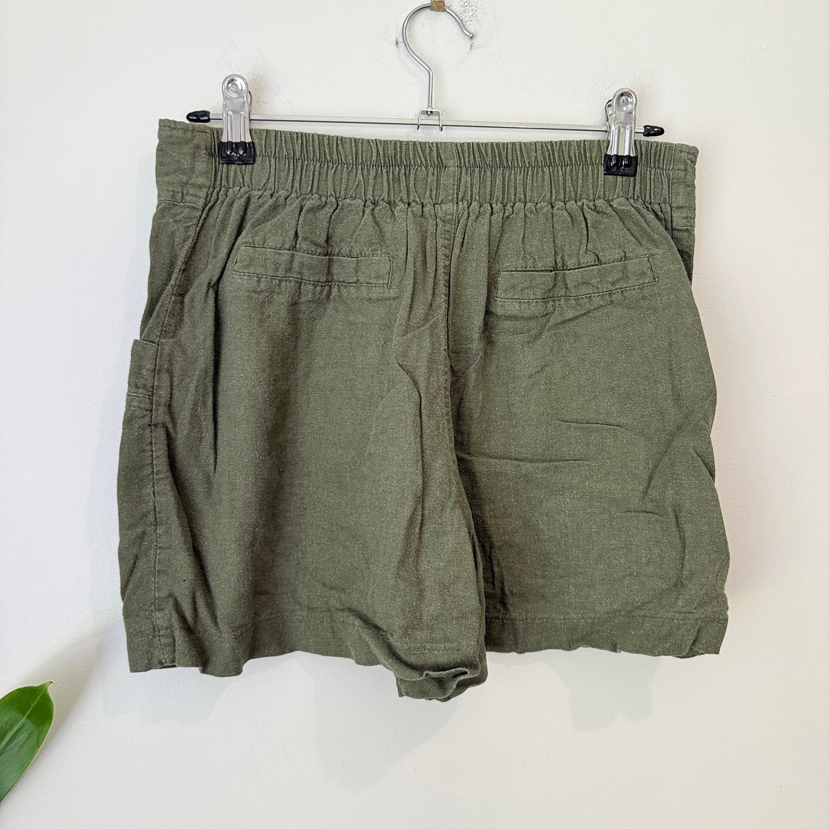 Brand Unknown Size M | Waist 70cm Linen Look Patch Pocket Shorts
