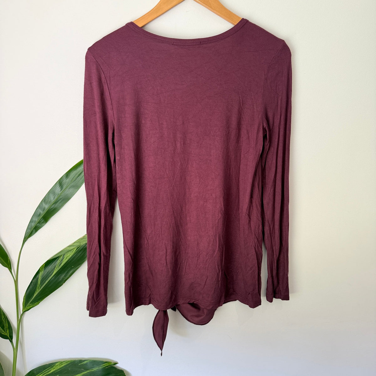 Whistle Size 8 Tie Hem Long Sleeve Top