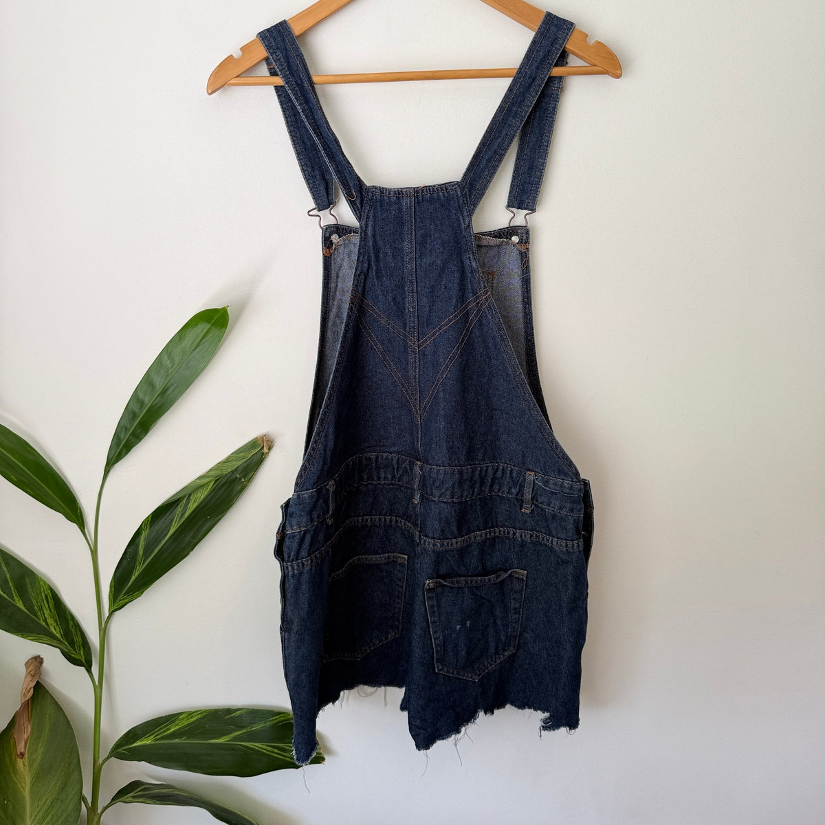 Cotton On Size 12 Slim Denim Overall Shorts – photo 6