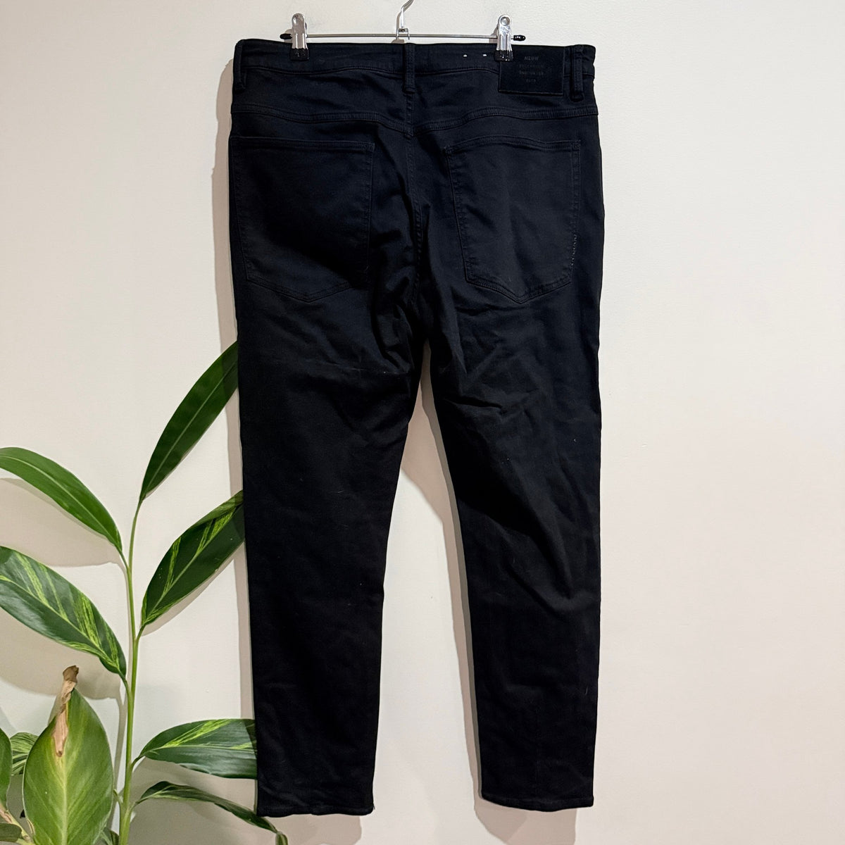 Neuw Size 34 Ray Tapered Jeans – photo 6