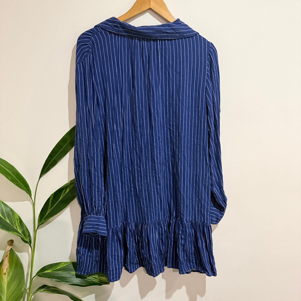 H&H Size 10 Stripe Button Front Ruffle Hem Shirt Dress