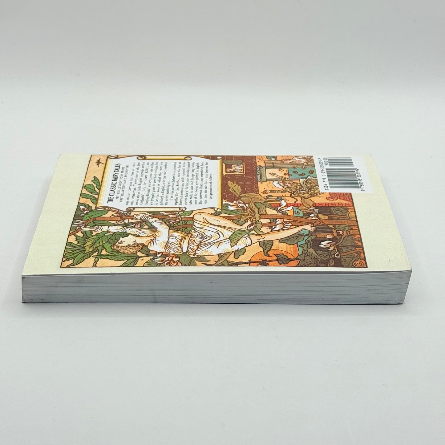 The Classic Fairy Tales by Iona and Peter Opie