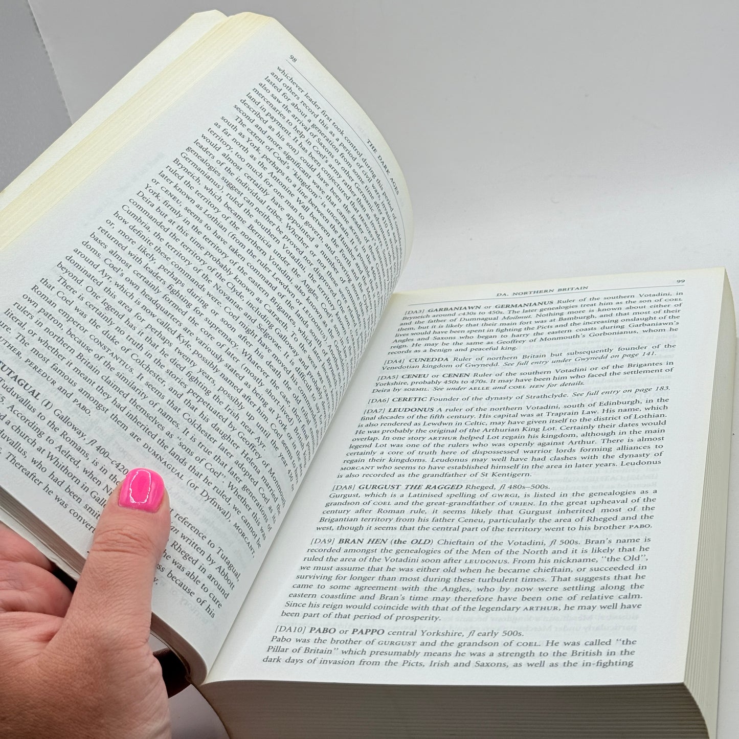 The Mammoth Book of British Kings & Queens by Mike Ashley