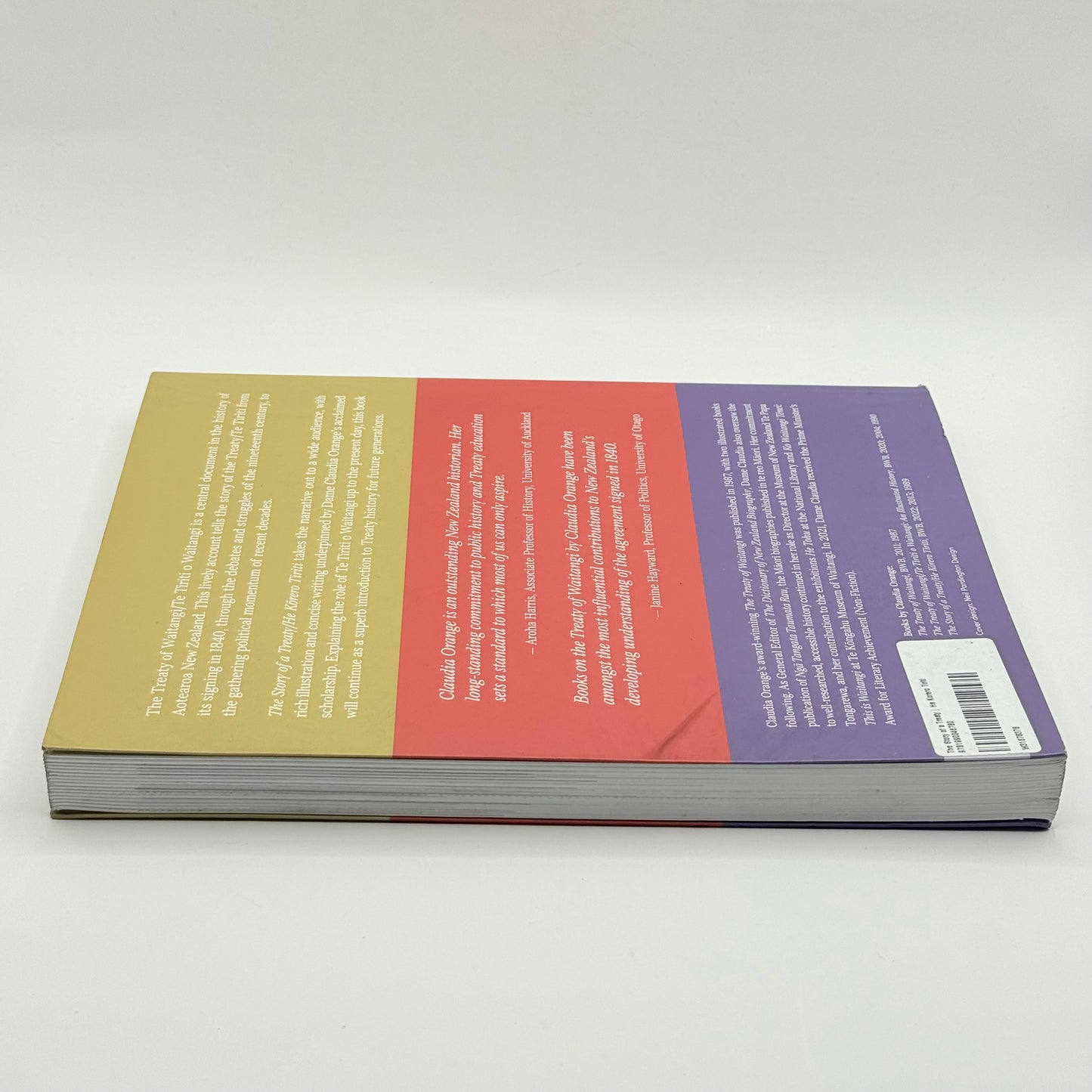 The Story of a Treaty | He Kōrero Tiriti by Claudia Orange