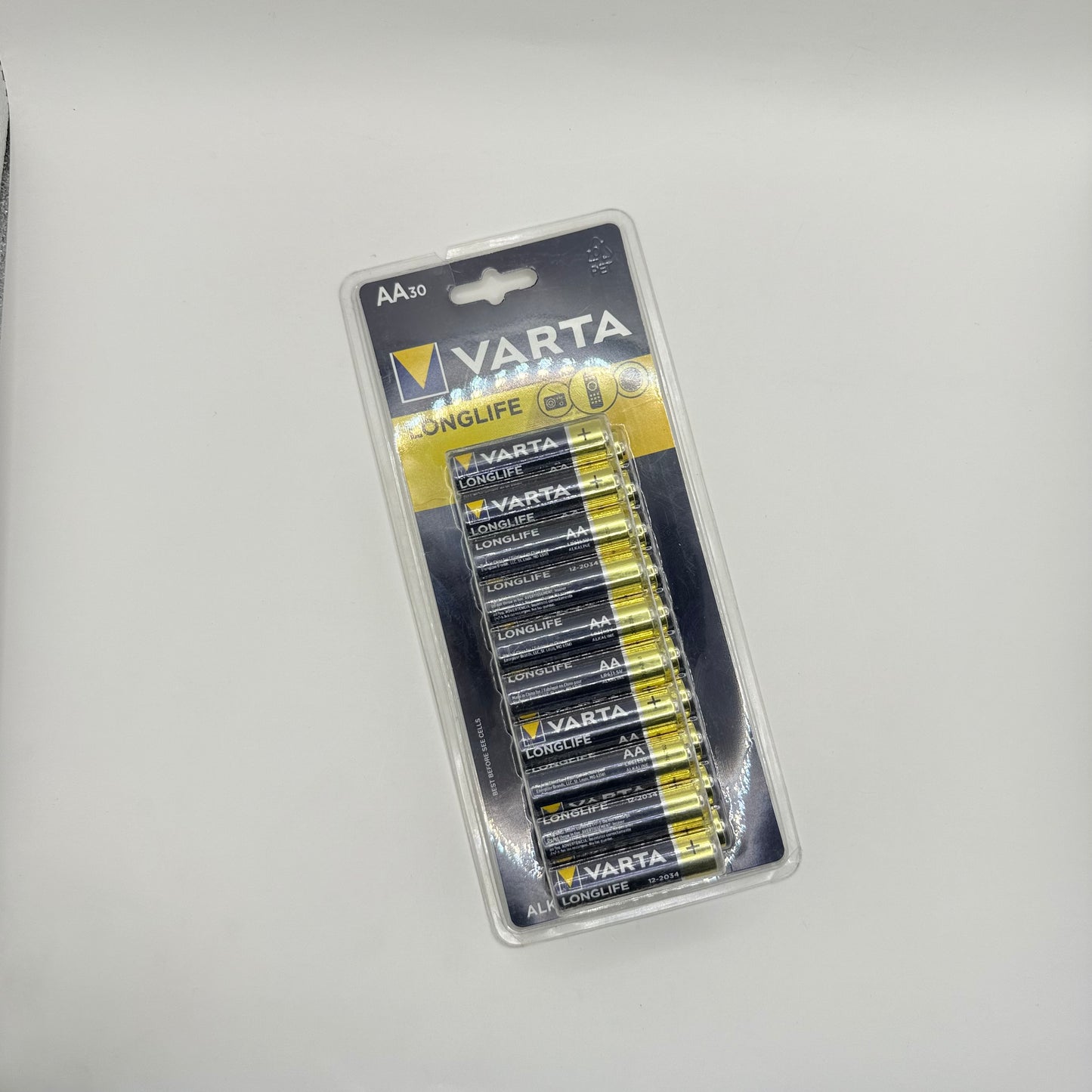 Varta longlife batteries - aa x 30 - general purpose batteries original photo - what’s new stationery