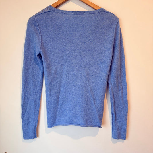 Wallace rose 100% cashmere v-neck sweater in baby blue - size xs - sweaters condition: used - original photo - top
