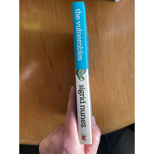 The vulnerables - sigrid nunez - print books book - fiction - fiction book - health - humor printed media