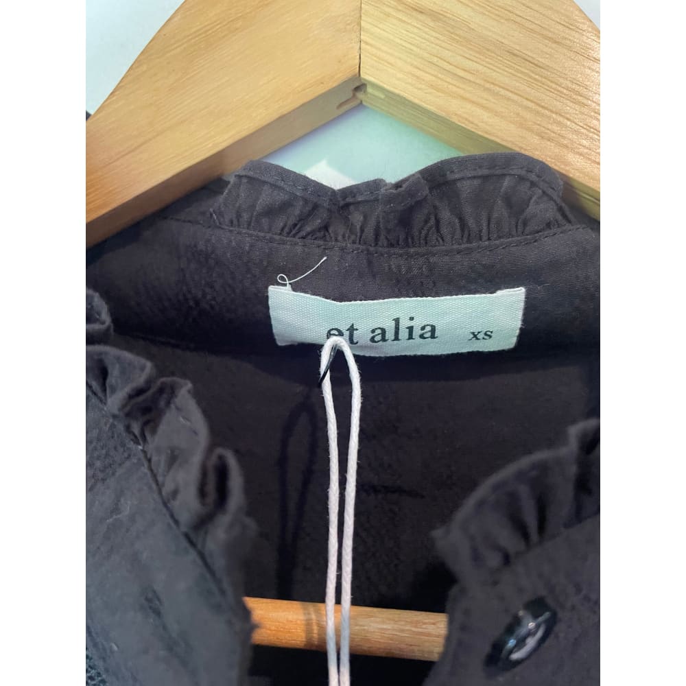 Et alia size xs ainsley blouse top - blouses blouse - clothing & fashion - designer clearance - top women’s apparel